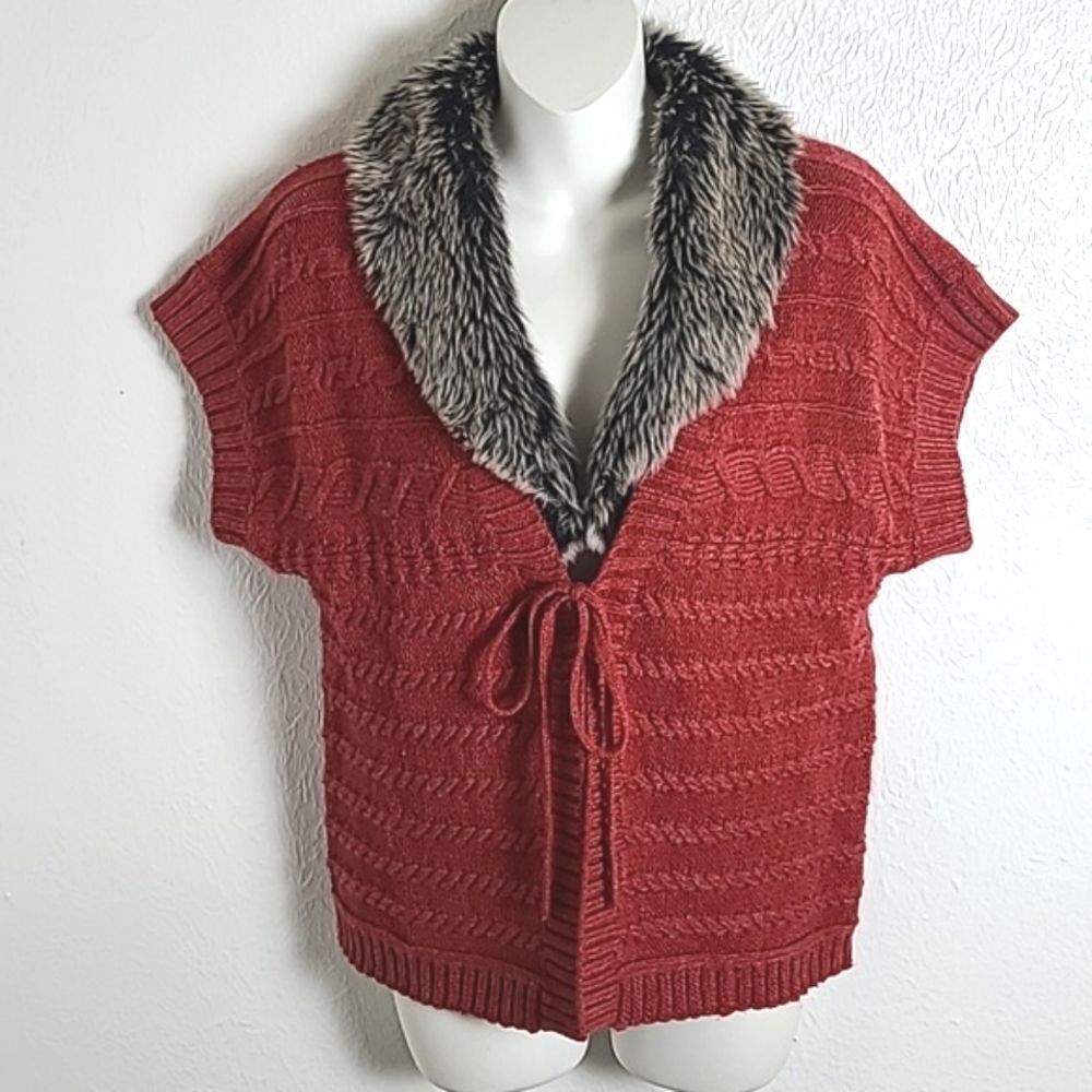 Sunset Rd Red Cardigan Sweater, Tie Front,Short Sleeves, Faux Fur Collar, Medium